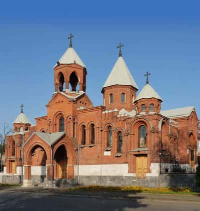 Владикавказ - город контрастов