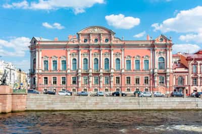 Возвращение в старый Петербург