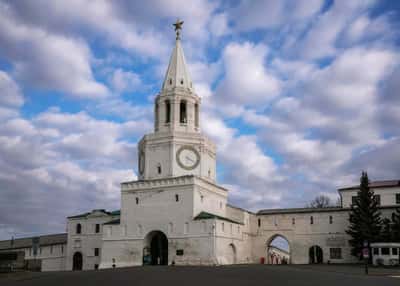 Майские праздники в Казани