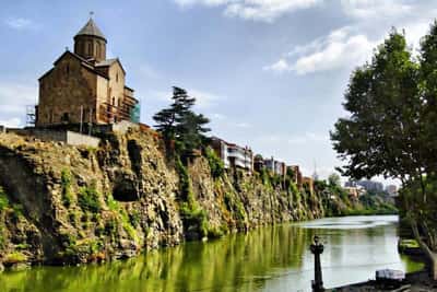 Обзорная прогулка по Тбилиси - пешком и на катере