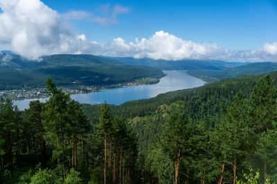 Красноярск с реки: живописная прогулка на сапе по Енисею