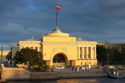 Петербург. Врата в Полую Землю: загадки города, мифы и скрытые смыслы