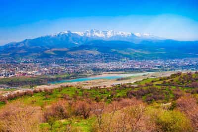 Из Ташкента в Чимганские горы и Чарвакское водохранилище