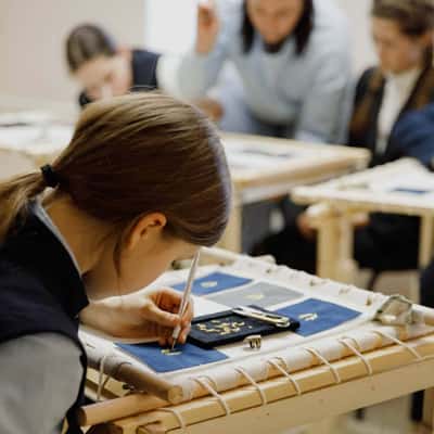 Мастер-класс по золотому шитью в Твери