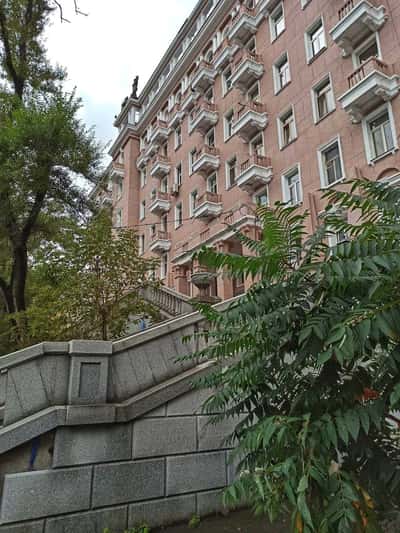 Больше, чем просто город: пешая экскурсия по центру Владивостока
