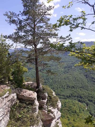 Мезмай: Смотровые площадки скалы "Ленина" и скалы "Пирамида"
