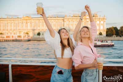 «Гидровояж» - Вечерняя вечеринка на теплоходе (18+)