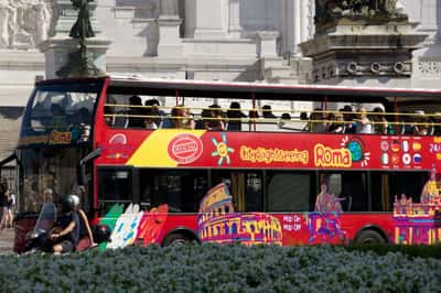 Рим: тур на hop-on hop-off автобусе с аудиогидом