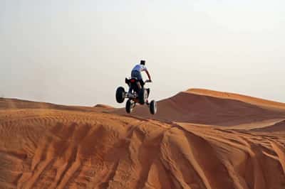 Шарджа: поездка на квадроциклах по Сахаре на Grizzly 350 CC