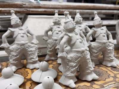 Русские традиции: фарфоровая мануфактура, башмачный Талдом и сыроварня