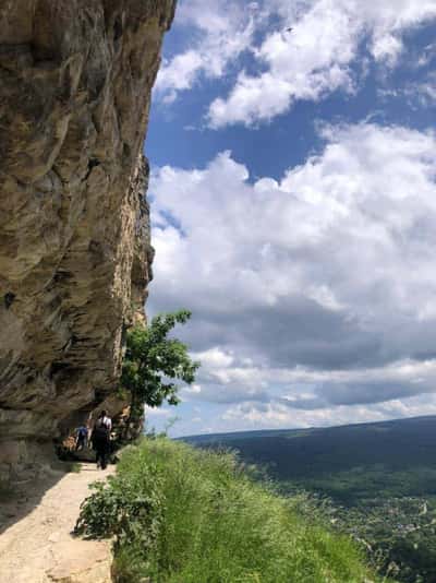 Мезмай: «Орлиная полка» и отдых в бассейне