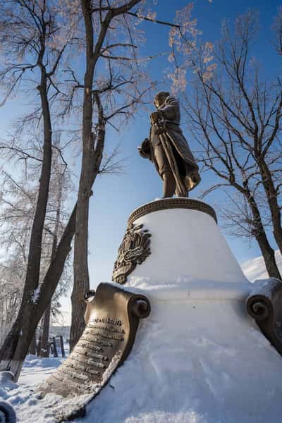 Пешеходная экскурсия по старому центру Сысерти