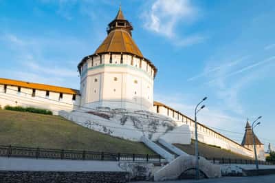 Астрахань в истории и архитектуре - от Золотой Орды до наших дней