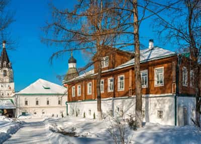 Грозный царь, потешный флот и гусар лихих оплот! Зимний автобусный тур по Золотому кольцу