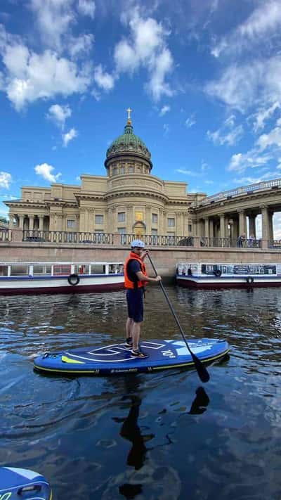На сапах по центру Петербурга