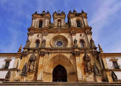 Золотое Кольцо Португалии: Обидуш, Алкобаса, Баталья, Фатима, Назаре