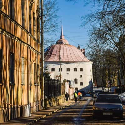 Выборг - город четырех эпох: дружеская прогулка по городу