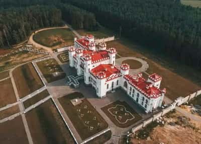Трансфер из Бреста в усадьбу Пусловских (Коссовский замок) и обратно
