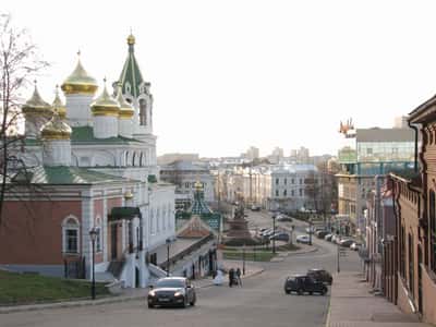 «Пешком по Рождественской»: