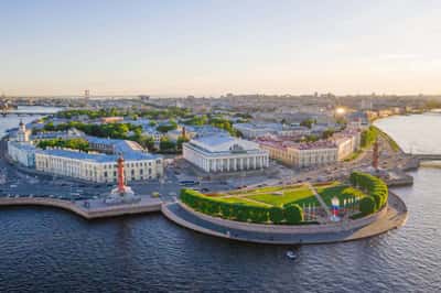 Блеск и простота Васильевского острова