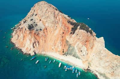 Морское путешествие к острову Сулуада из Анталии