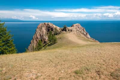 День на корабле: шаманские места острова Ольхон