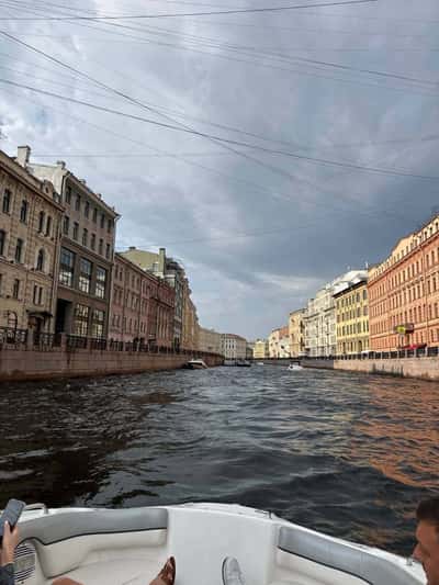 Прогулка по рекам и каналам Санкт-Петербурга