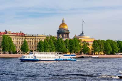 Прогулка по Неве и Финскому заливу на двухпалубном теплоходе