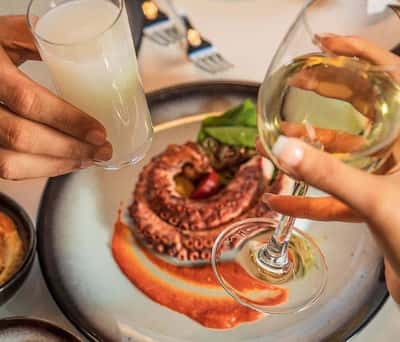 Новый год в ресторане пятизвездочного отеля