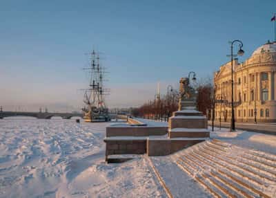Сияние северной зимы в Санкт-Петербурге. Тур на 4 дня