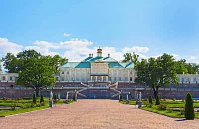 По следам Петра I: от Стрелки до подворья Оптиной Пустыни