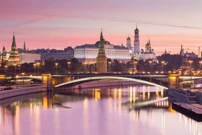Изысканный ужин с музыкальной программой на премиум-теплоходе Легенда