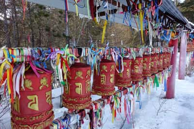 Аршан - горы Восточные Саяны, горячие минеральные источники и буддизм