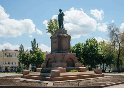 Обзорная автомобильно-пешеходная экскурсия по Самаре