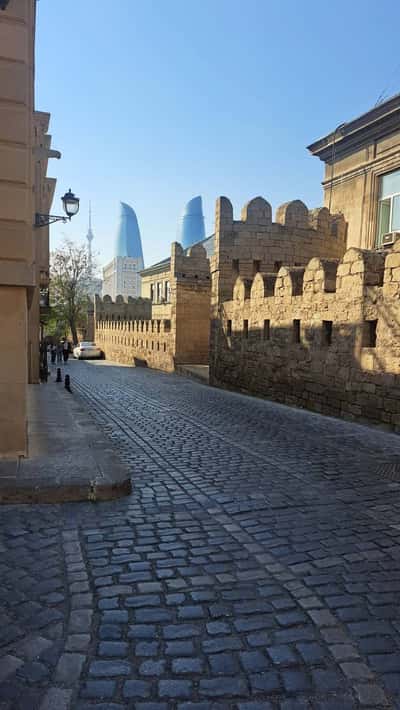 Экскурсия по Старому и Новому Баку