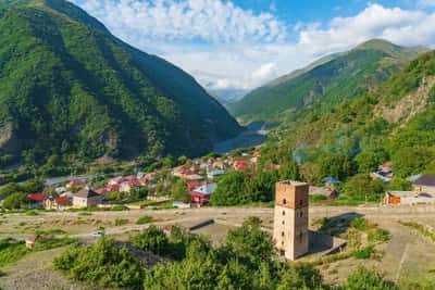 В Гах сквозь чудеса природы (тур на 6 дней)