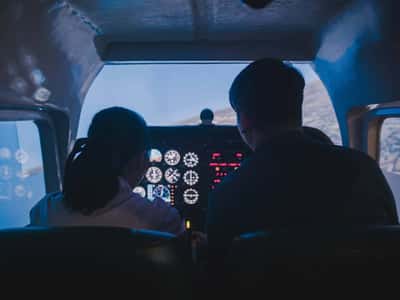 Полет на авиатренажере боевого вертолета «Ми-2»