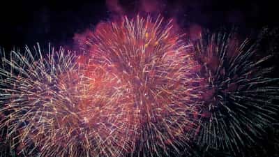 Прогулка по Волге на теплоходе в День Победы 9 мая с просмотром салюта