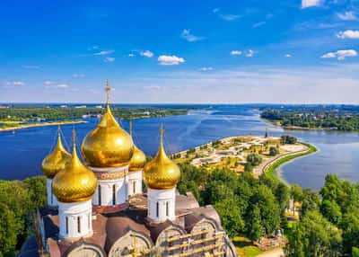 Малое Золотое кольцо России весной