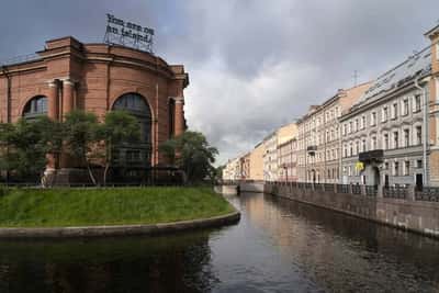 Авторская экскурсия: «Новая география Петербурга»