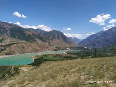 Влюбиться в Узбекистан: Чимган и Чарвакское водохранилище за один день