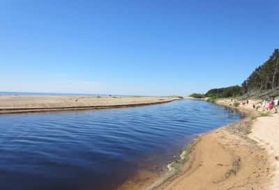Саулкрасти - это тоже берег моря