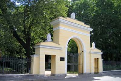 Некрополь «Литераторские мостки»