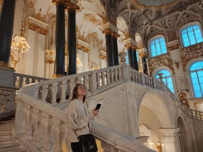 Эрмитаж: аудиоэкскурсия в приложении по Зимнему Дворцу (без билетов)