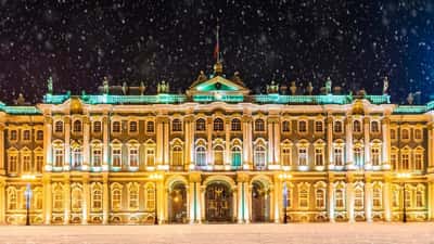 Большая новогодняя экскурсия с подарками