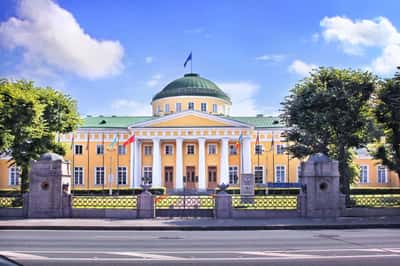 Темные Романовы: Истории Страстей и Власти