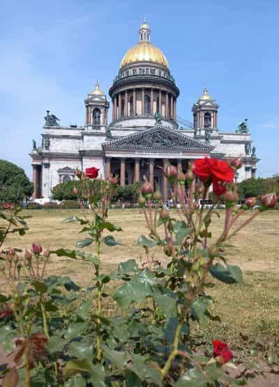 Здравствуй Петербург: от классики до современности