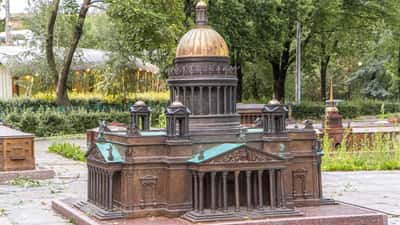 Мобильный квест по Петроградке