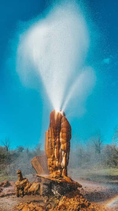 Неизвестная Абхазия: от Анакопиской крепости до пещеры Абрскила