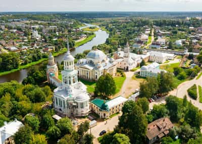 По Питерскому тракту. Экскурсионный тур с посещением Валдая и Великого Новгорода